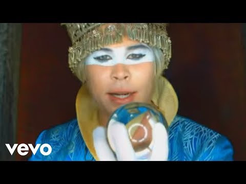 Youtube: Empire Of The Sun - Walking On A Dream (Official Music Video)