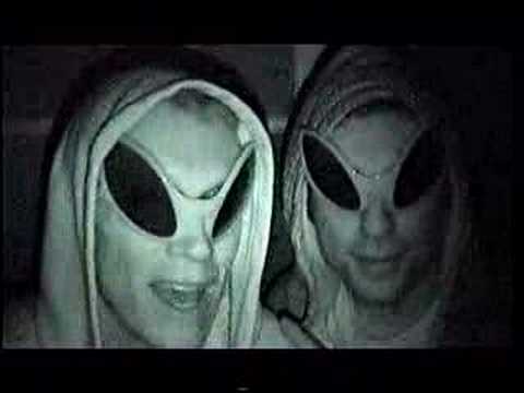 Youtube: Roommate Alien Prank Goes Bad