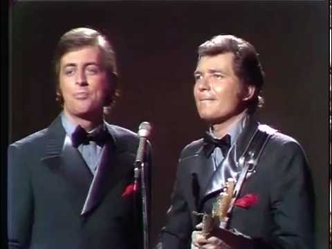 Youtube: The Statler Brothers - Flowers On The Wall (Live The Johnny Cash TV Show 1970)