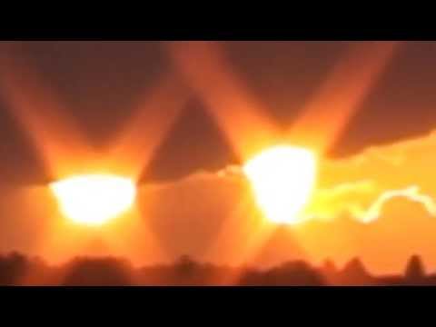 Youtube: Two Suns in the sunset / ORIGINAL AUG  23 2010 UK