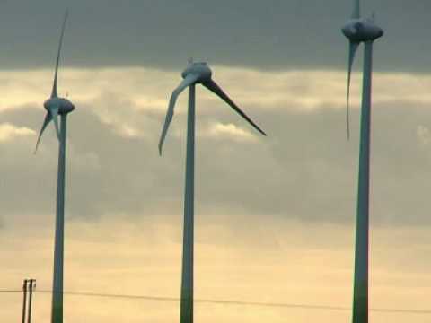 Youtube: UFO crash hits wind turbine