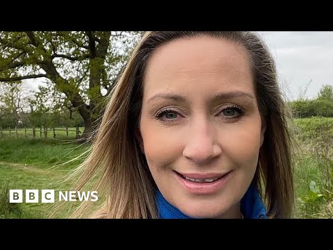 Youtube: Nicola Bulley search continues as private diving team look for missing UK mother - BBC News