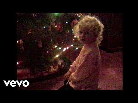 Youtube: Taylor Swift - Christmas Tree Farm