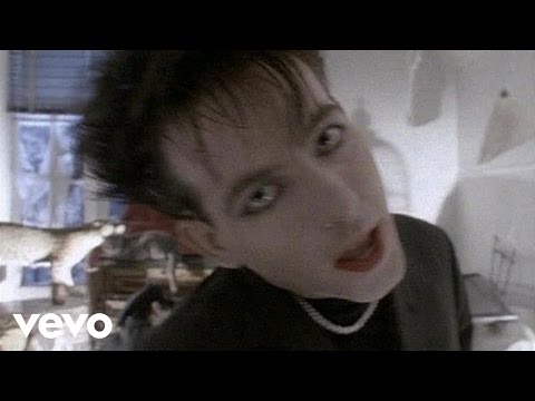 Youtube: The Cure - The Lovecats