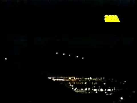 Youtube: UFO Phoenix Lights - Original Footage Cleaned Up