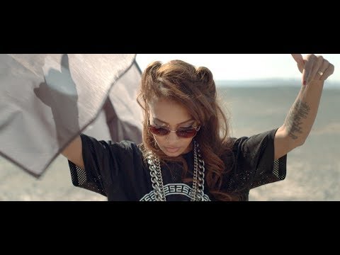 Youtube: Yellow Claw - Shotgun ft. Rochelle (Official Music Video)