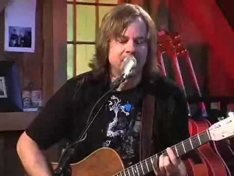 Youtube: Monte Montgomery Live From Daryl's House  - Sara Smile