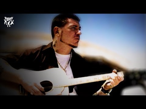 Youtube: Everlast - What it's Like (Official Music Video)