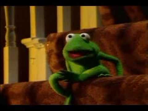 Youtube: Muppet Show. Robin the Frog - Halfway Down the Stairs s01e10