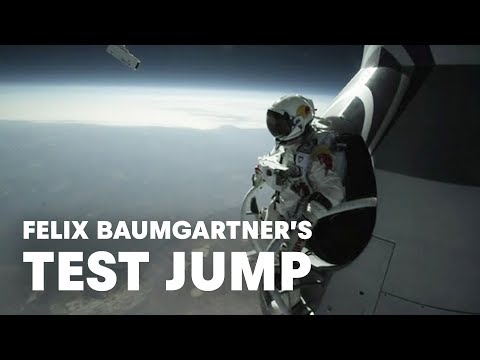 Youtube: Felix Baumgartner's Test Jump - Red Bull Stratos