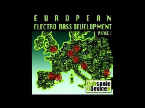 Youtube: Dark Vektor  Sat 1(electro bass development)