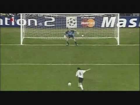 Youtube: Champions League Finale 2001 - Kahn hält 3 Elfmeter - Unglaublich