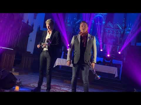 Youtube: Robin LEON & Stefan MROSS - Sehnsuchtsmelodie - Live 24.11.2019 - Adventstraum in ETTENDORF