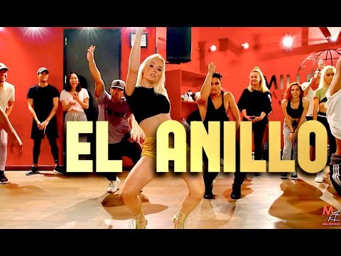 Youtube: EL ANILLO - JENNIFER LOPEZ l Choreography by @NikaKljun