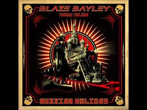Youtube: Blaze Bayley & Thomas Zwijsen - Sign Of The Cross (Iron Maiden)