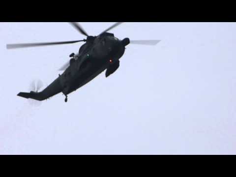 Youtube: Militär-Helikopter-Überflug, 17.4.13, Terror am Himmel