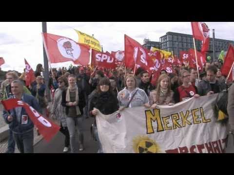 Youtube: Anti-AKW-Protest in Berlin: 100.000 sagen „Schluss jetzt!"