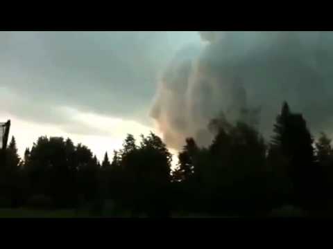 Youtube: Gigantisches Wolkengesicht fasziniert Millionen !!!