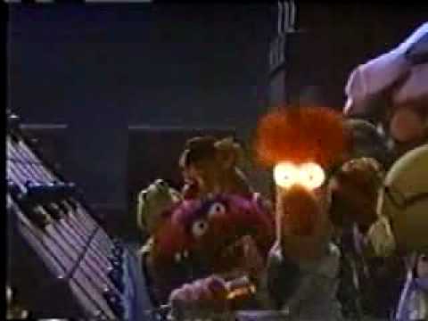 Youtube: The Muppets Sleep Tonight. Muppet Movie