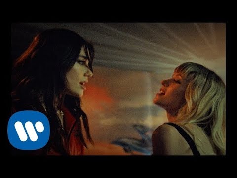 Youtube: Dua Lipa, Angèle - Fever (Official Music Video)