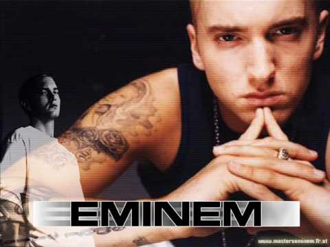 Youtube: Eminem (Feat Nate Dogg) - Shake that ass for me