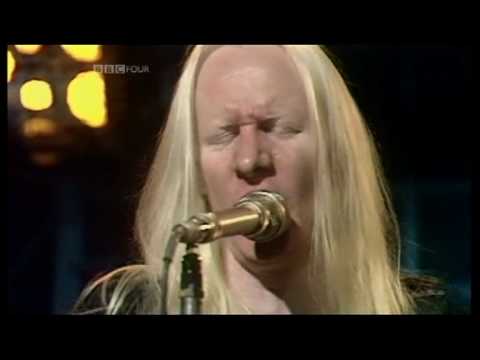 Youtube: JOHNNY WINTER - Jumpin' Jack Flash  (1974 UK TV Appearance) ~ HIGH QUALITY HQ ~