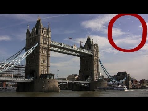 Youtube: UFOs Over London Friday 2011 -  UFO fleet over Tower Bridge London 6/24/2011