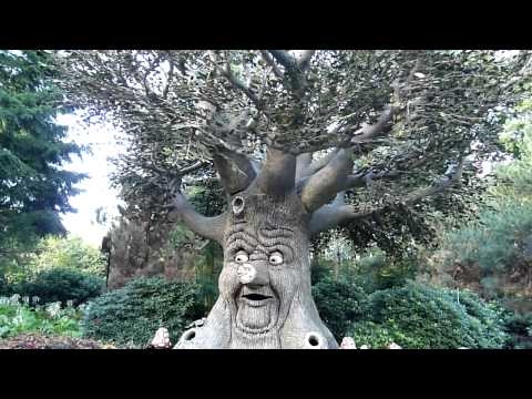 Youtube: De Efteling Sprookjesboom Neuheit 2010 Sprechender Baum HD-Quality