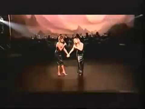 Youtube: YouTube   Mariah Carey & Whitney Houston   When You Believe official video