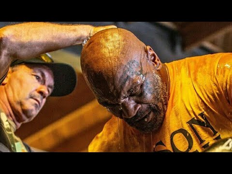 Youtube: Mike Tyson's intense training for Roy Jones Jr. fight