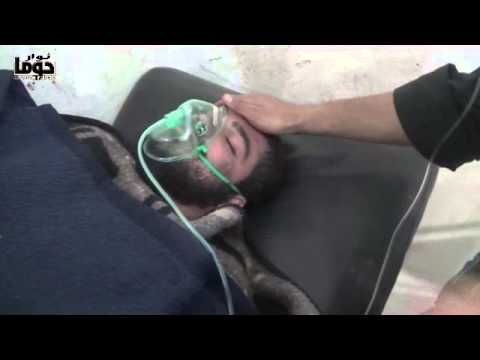 Youtube: عاجلـــــ  ريف دمشق دوما وصول عدد من الاصابات بعد استهداف مدينة حرستا بالغازات السامة 2014.4.11