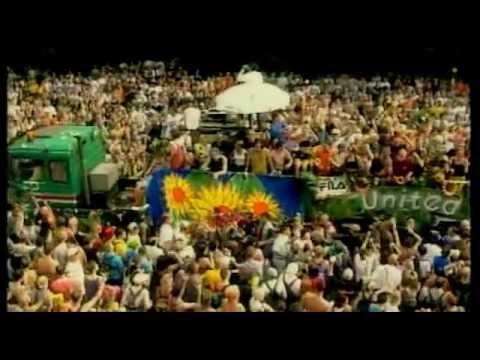 Youtube: Loveparade - Friede, Freude, Eierkuchen