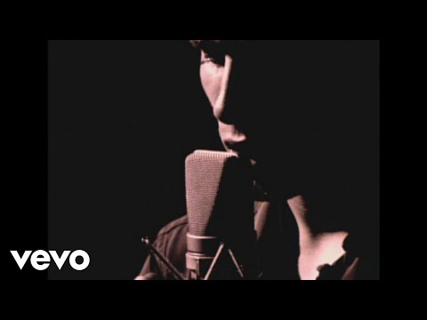 Youtube: Jeff Buckley - Hallelujah (Official Video)