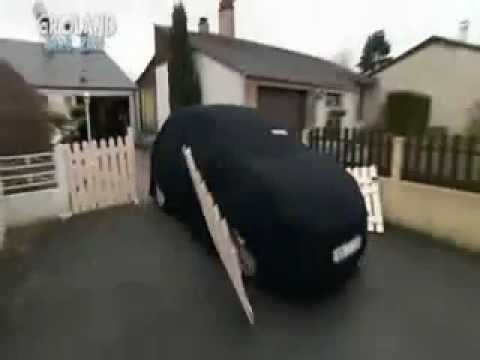 Youtube: burka car