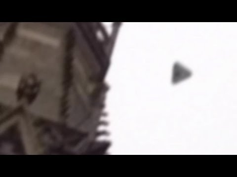 Youtube: Triangular UFO over Reutlingen, Germany on 12/02/2013