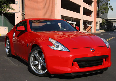 /dateien/59884,1297981129,2010-Nissan-370Z-1