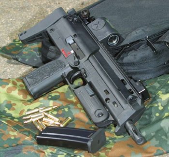 /dateien/69002,1297111084,silahresimleri hk mp7 rechts1