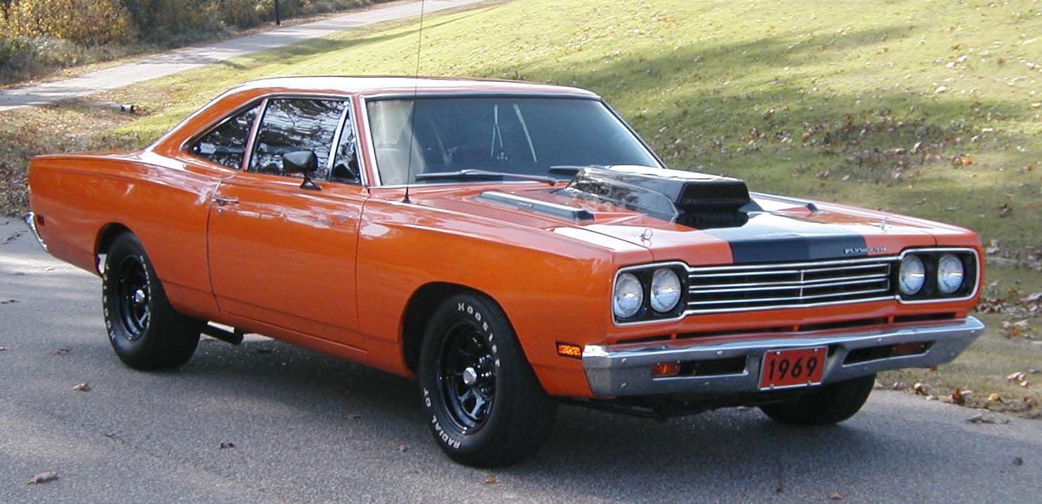 /dateien/75318,1308417452,1969 RoadRunner1