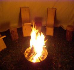 /dateien/gg35068,1201470754,Tipi-Feuer