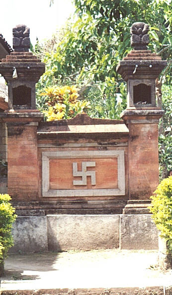 /dateien/gg62416,1273928737,asia hindu swastika bali