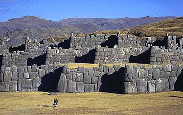 /dateien/gw40562,1194102045,Sacsayhuaman