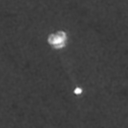 /dateien/gw44666,1211890678,Phoenix Lander seen from MRO during EDL2
