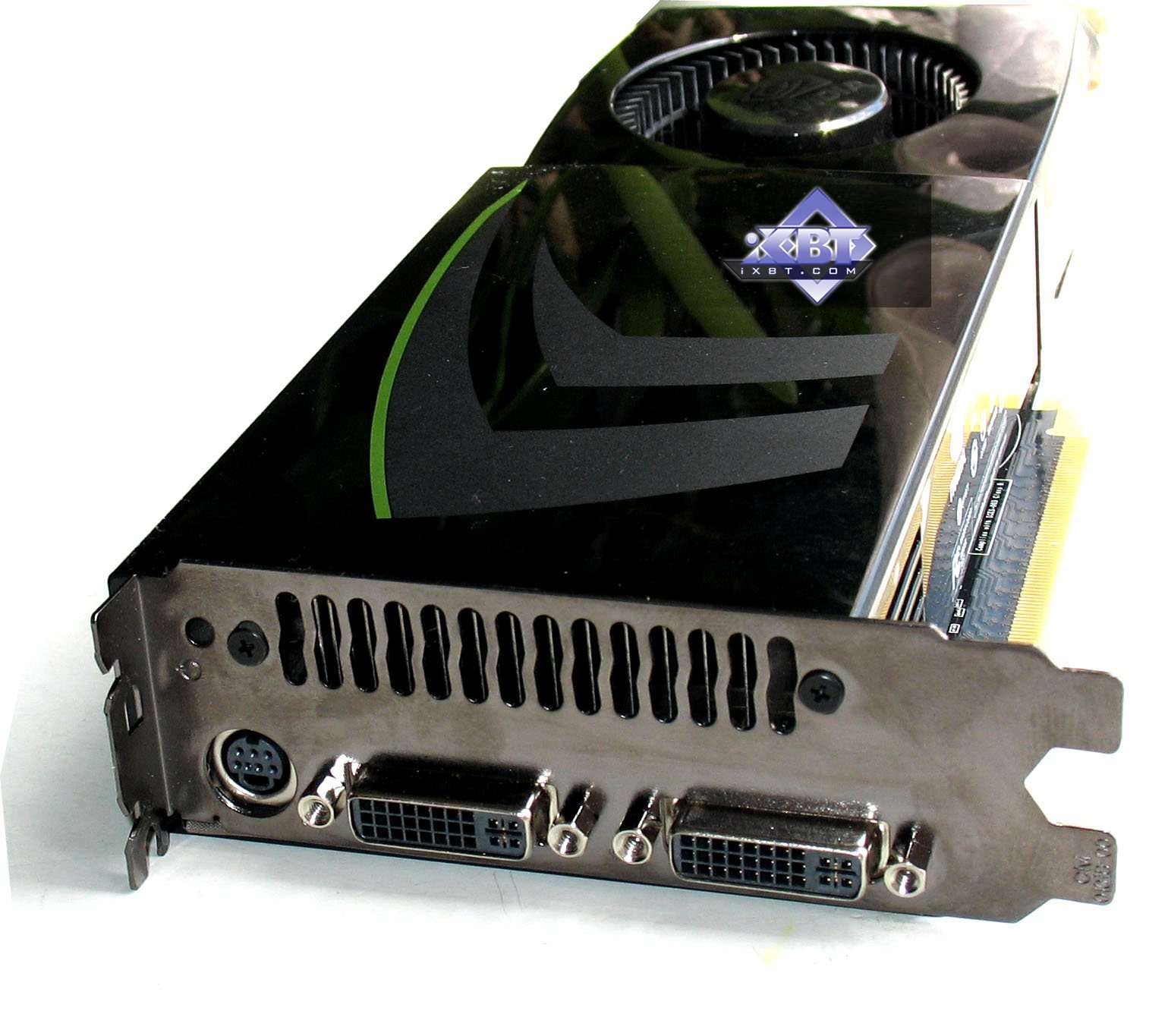 /dateien/it63703,1277808776,gtx260-front