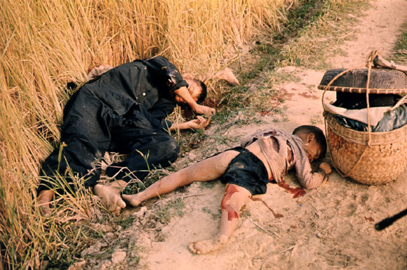 /dateien/mg35601,1219063138,My Lai massacre3