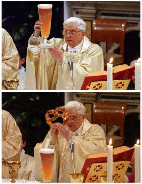 /dateien/mg4708,1245078450,papst-mit-bier-und-brezel