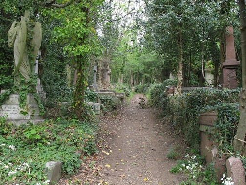 /dateien/mt31623,1255706889,HighgateCemeteryLondon3