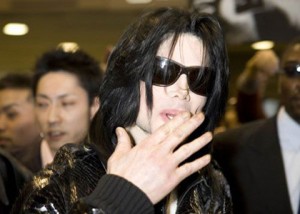 /dateien/np62551,1274273244,Michael-Jackson-photos-autopsie