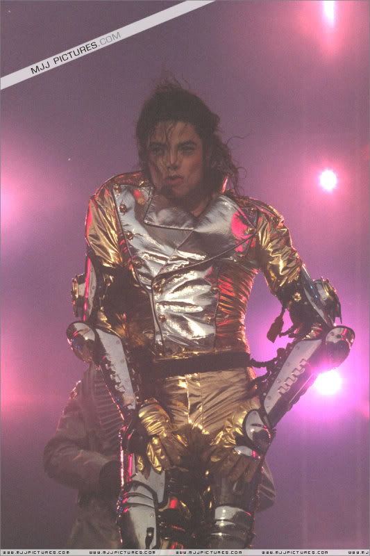 /dateien/np62551,1276374523,michaeljacksongoldpants2866229