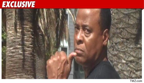 /dateien/np62551,1282668521,0823-conrad-murray-tmz-ex-credit