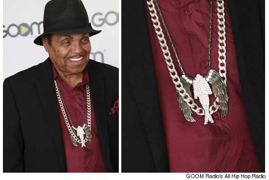 /dateien/np62551,1287785805,1022-joe-jackson-necklace-credit